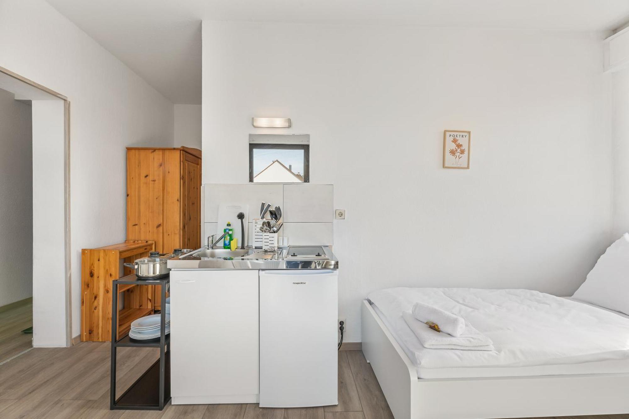 Home2Stay Apartmenthaus Heilbronn City Kitchen Parking Highspeed Wifi Washroom Exteriér fotografie