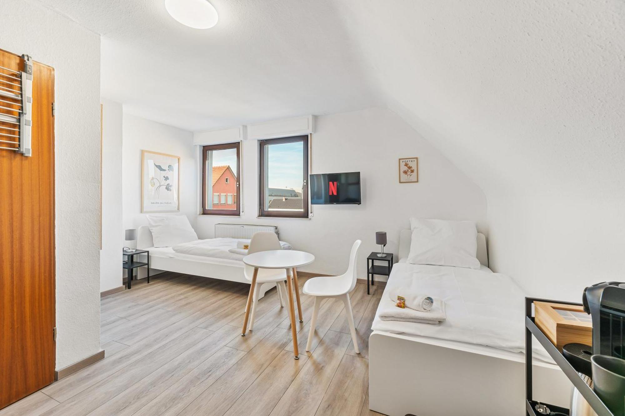 Home2Stay Apartmenthaus Heilbronn City Kitchen Parking Highspeed Wifi Washroom Exteriér fotografie