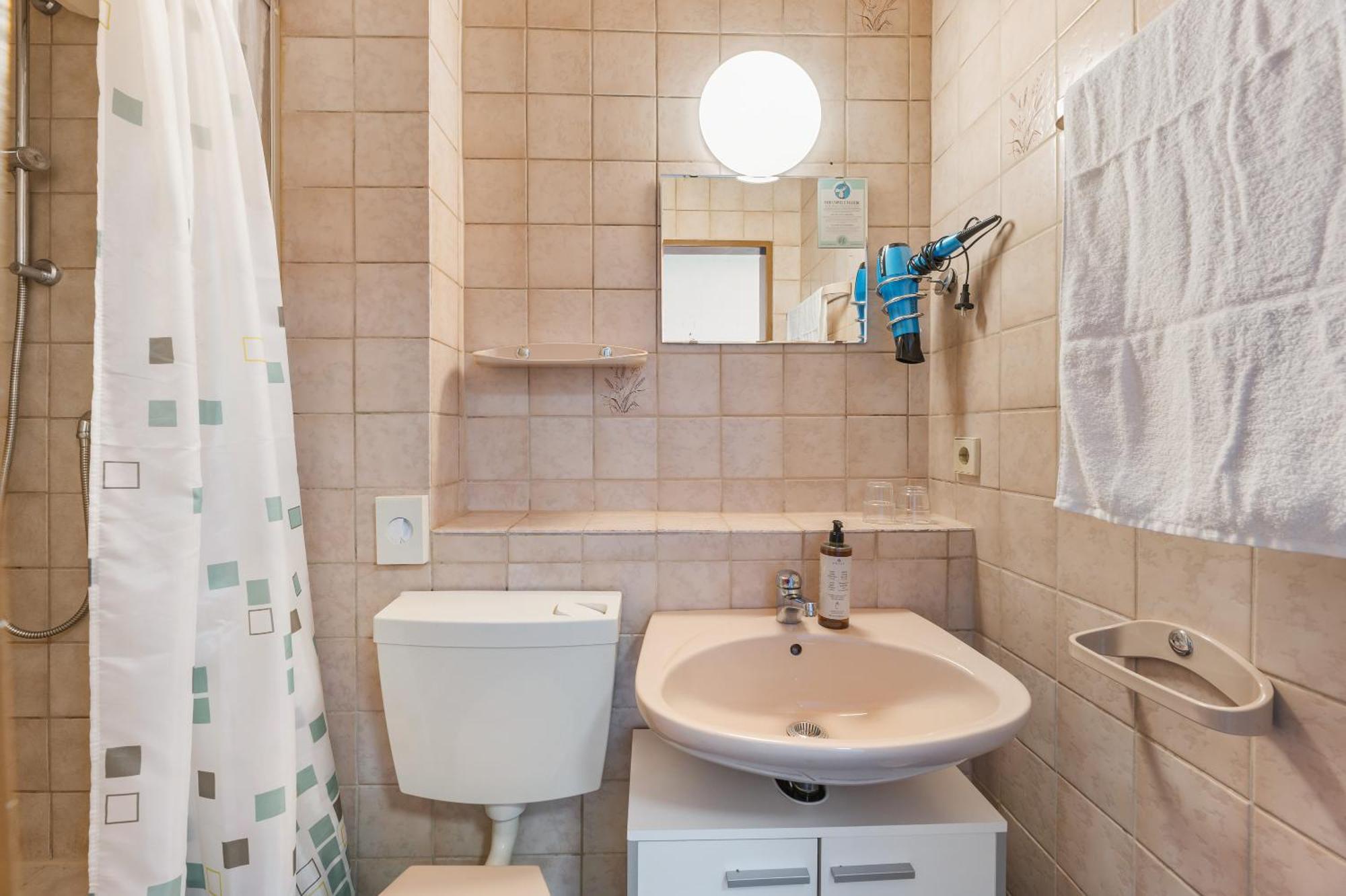 Home2Stay Apartmenthaus Heilbronn City Kitchen Parking Highspeed Wifi Washroom Exteriér fotografie
